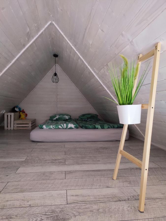 Lawendowo- Sauna, Basen, W Ogrodzie I W Kamienicy Ferienhaus