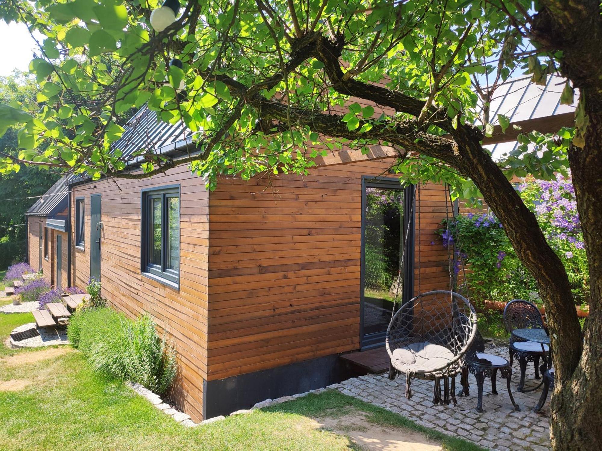 Lawendowo- Sauna, Basen, W Ogrodzie I W Kamienicy Ferienhaus