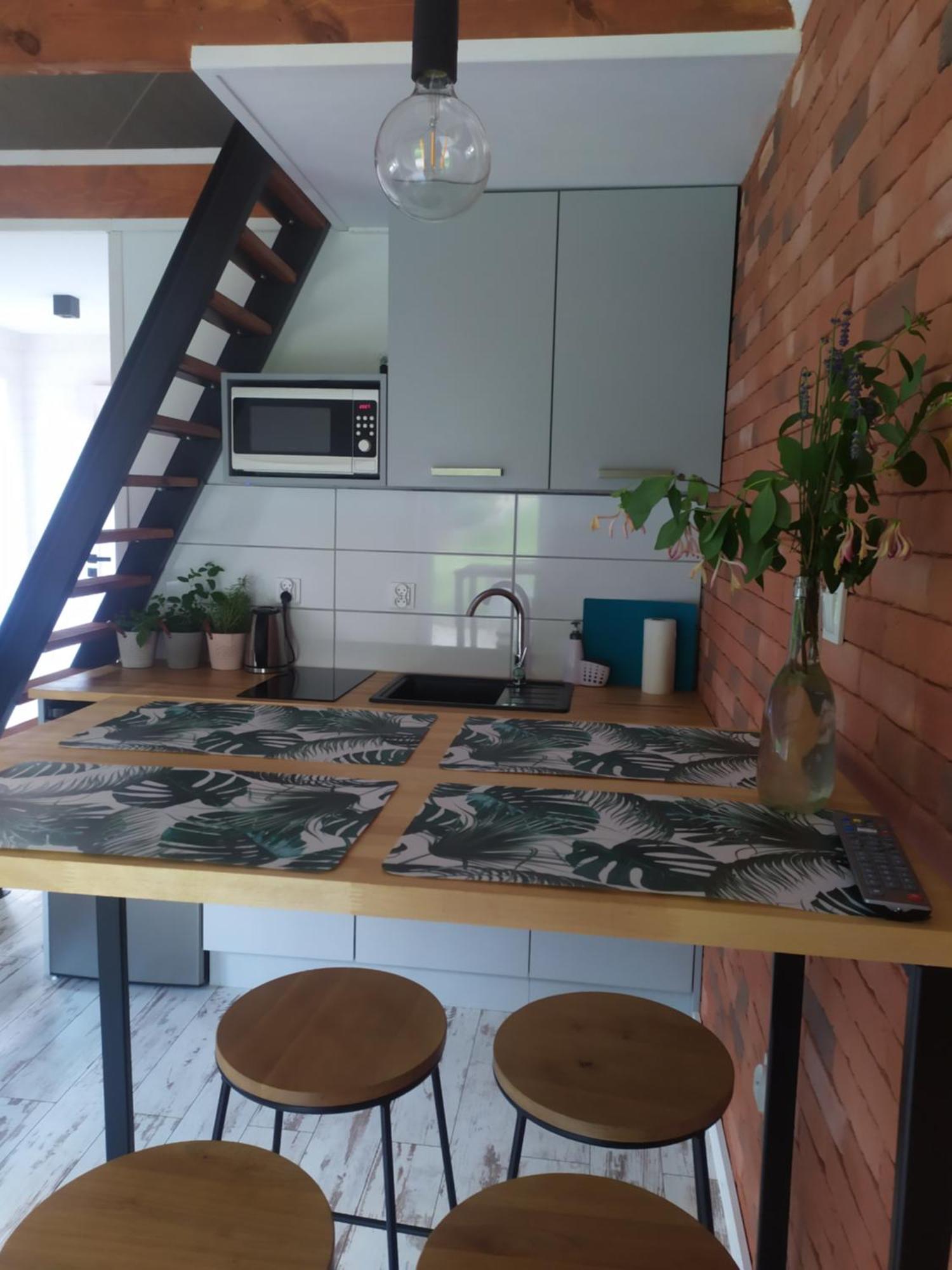 Lawendowo- Sauna, Basen, W Ogrodzie I W Kamienicy Ferienhaus